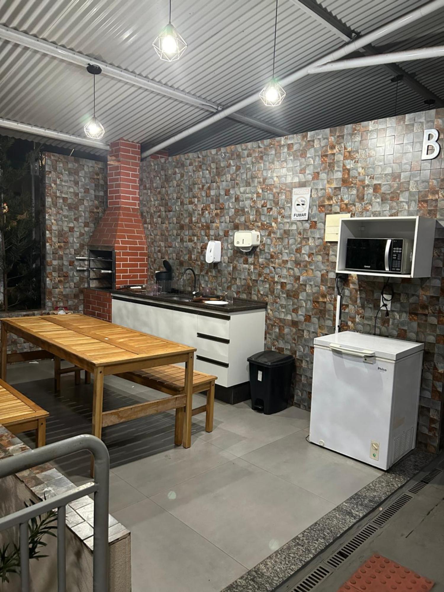 Ap Completo Vista Para Rua Arcond Wifi Piscina Londrina Esterno foto