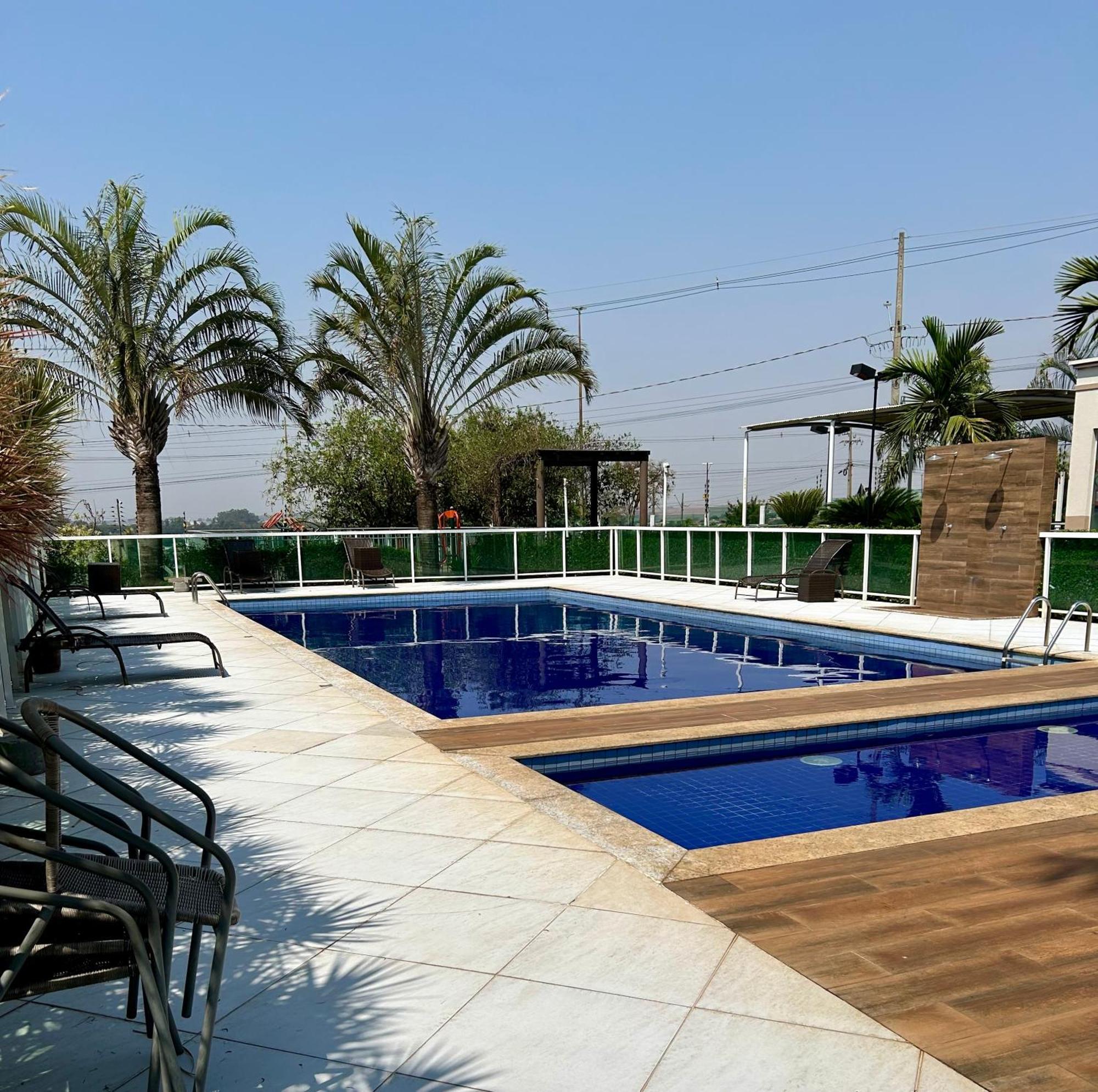 Ap Completo Vista Para Rua Arcond Wifi Piscina Londrina Esterno foto